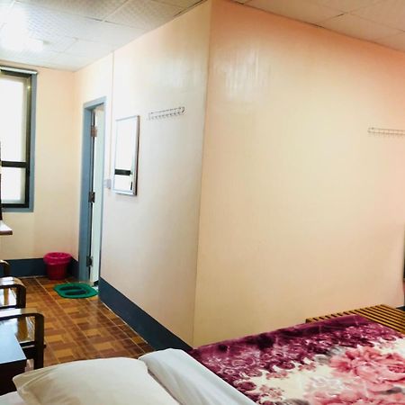 Dormitory @ Golden Kalaw Hotel Экстерьер фото