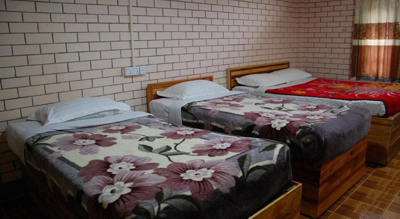 Dormitory @ Golden Kalaw Hotel Экстерьер фото
