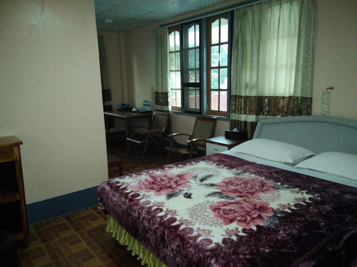 Dormitory @ Golden Kalaw Hotel Экстерьер фото