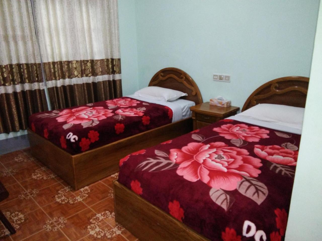 Dormitory @ Golden Kalaw Hotel Экстерьер фото