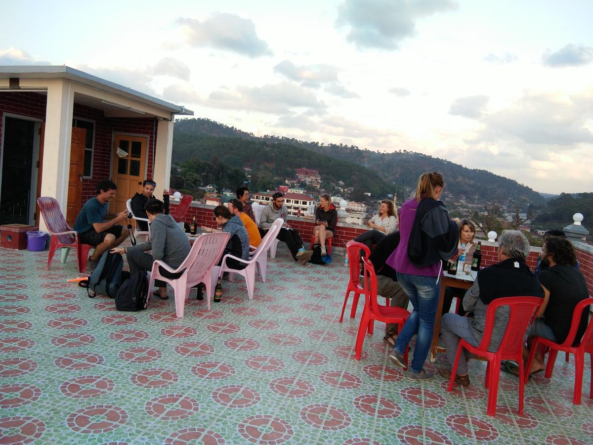 Dormitory @ Golden Kalaw Hotel Экстерьер фото
