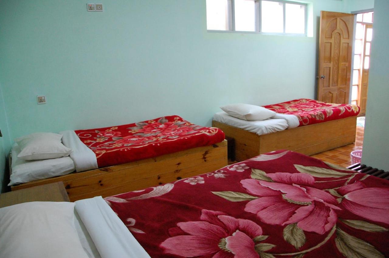 Dormitory @ Golden Kalaw Hotel Экстерьер фото
